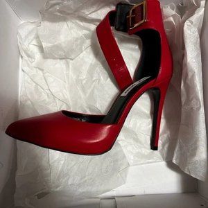 Steve Madden Flshback